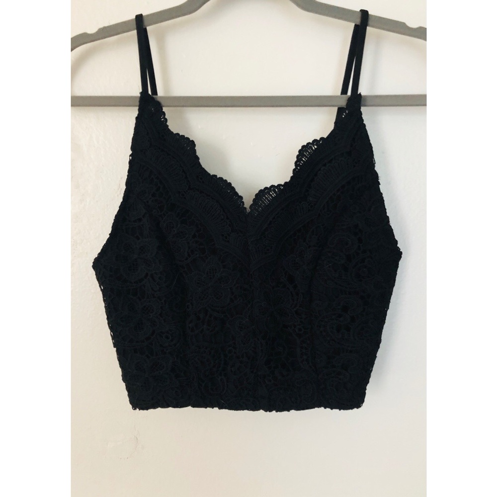 ‼️Lace Crop Top